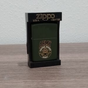 Zippo Army Green Lighter